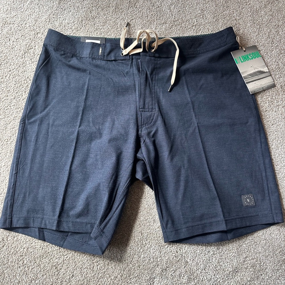 NWT- Linksoul Boardwalker hybrid short for land and sea